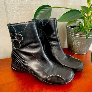 Privo by Clark’s MOTO Boots. Size 8